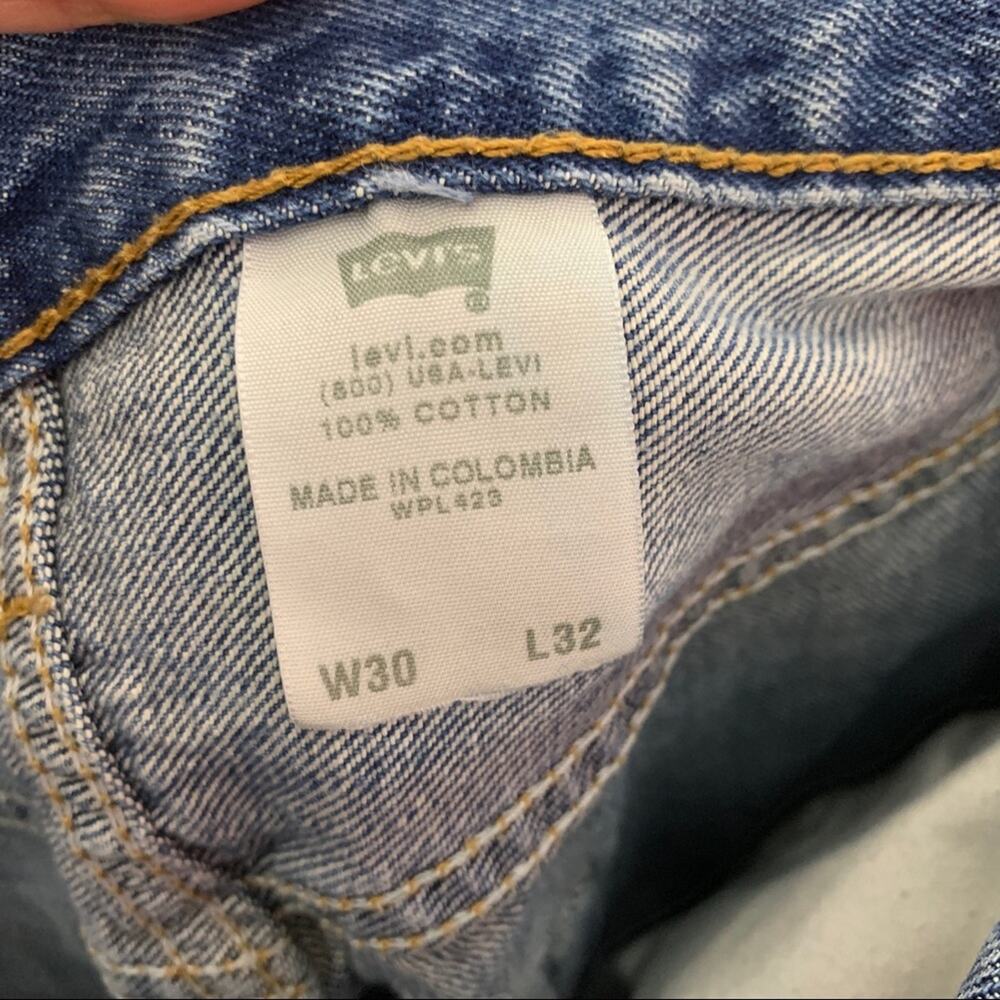 Levi’s Cropped 501 Cutoff Denim Jeans Tapered - Picture 7 of 7